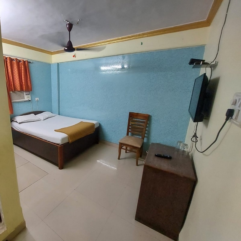 Sai Guest House - Tap to explore photos