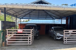 Lake View Homestay Chinnakanal, Munnar