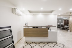 Super Townhouse The AMV Hotel, Gurgaon