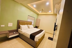 Hotel Pearl Regency, Malvan