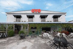 OYO 778 Bmw 2 Hotel, Muar