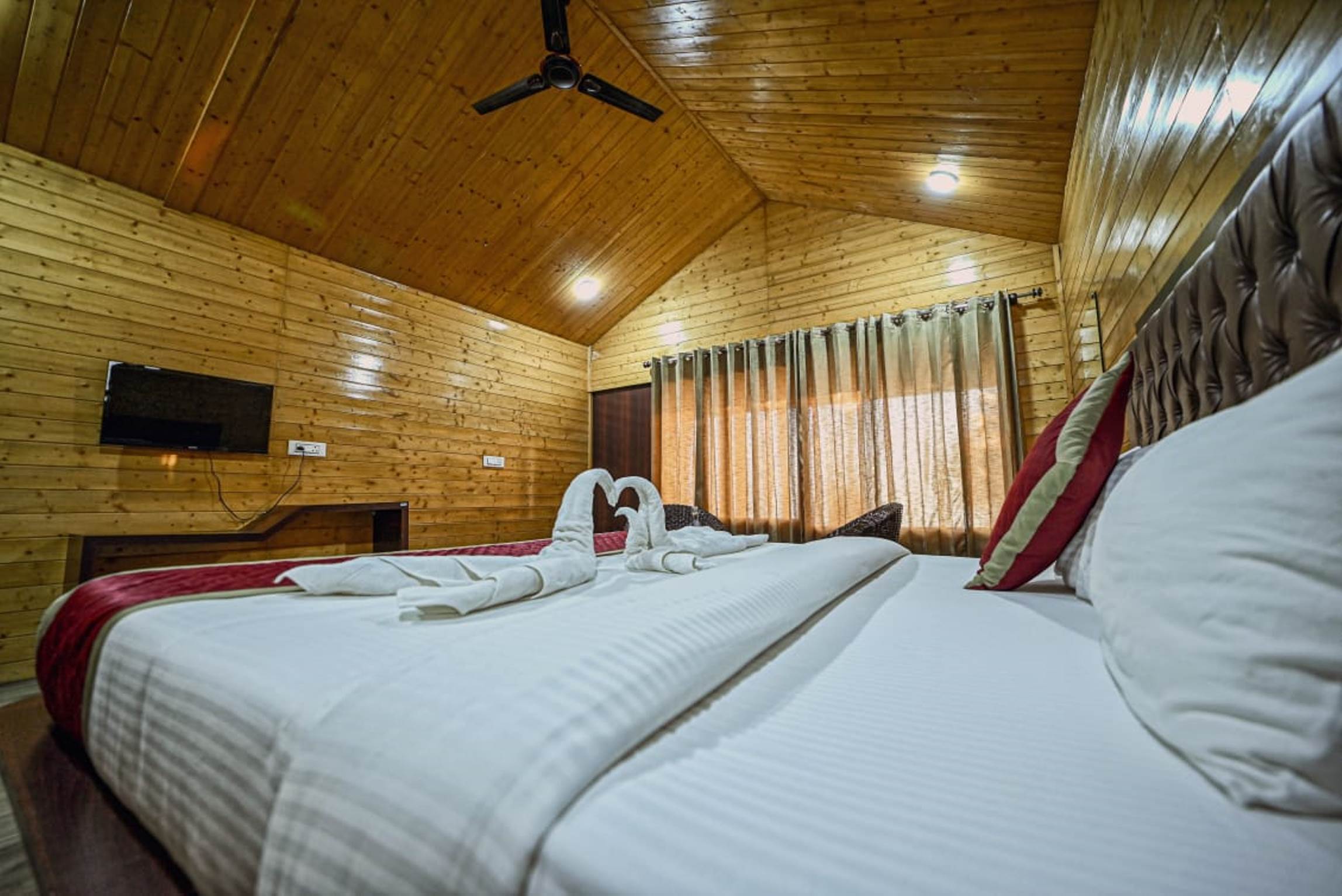 Bliss Nature View resort lansdowne - Tap to explore photos