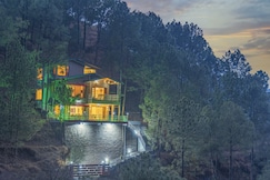 The Himalyan Mansion Kasauli By Exotic Stays, Kasauli