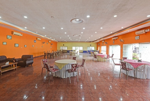 Hotel O by OYO Corporate Inn