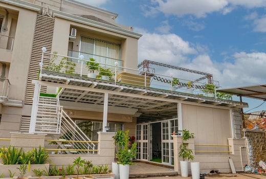 The Retreat Pool Villa Igatpuri