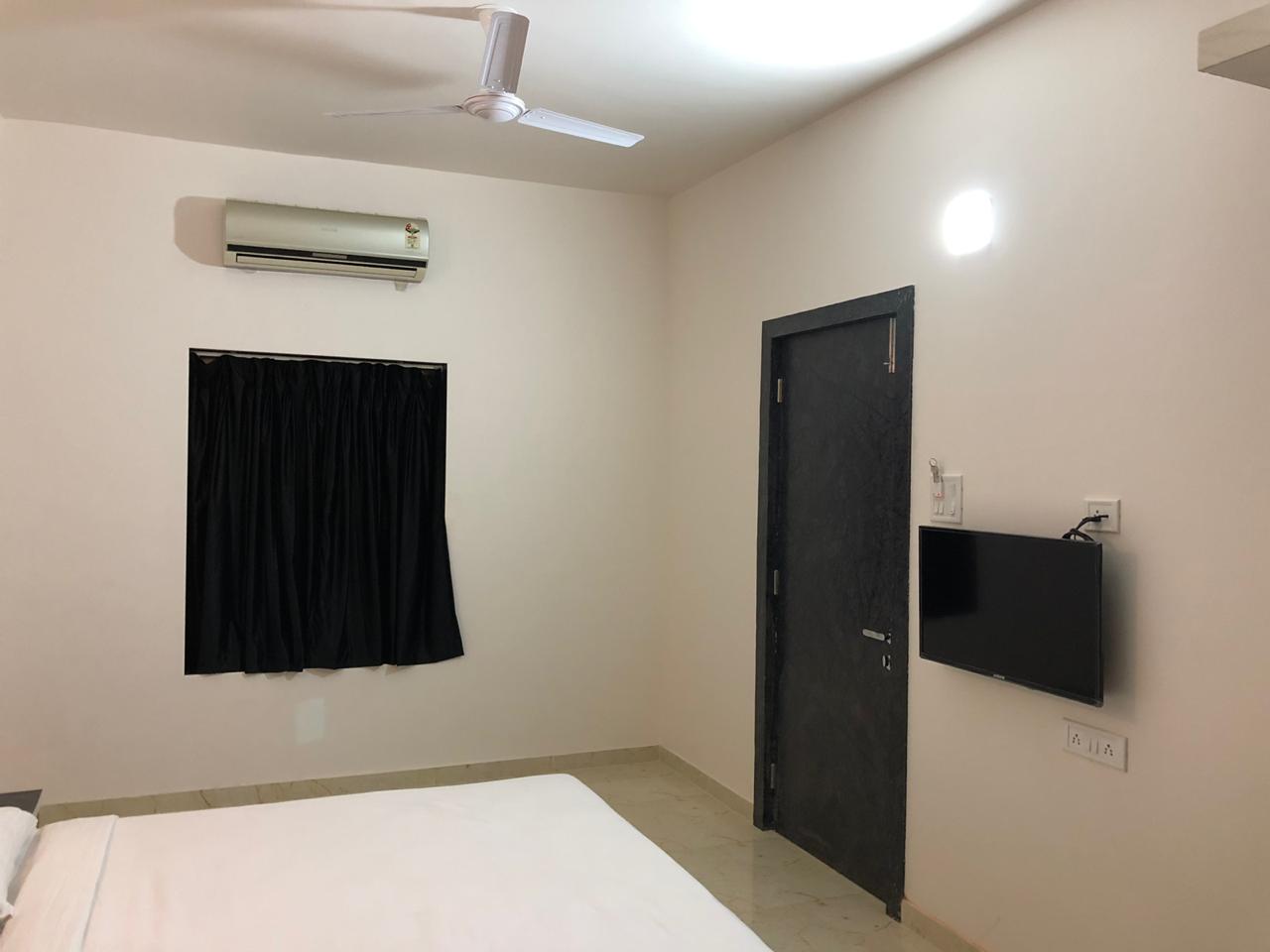 Tulips Bunglow Room Lonavala Villa Price Address Reviews