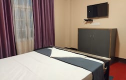 Deluxe Rooms