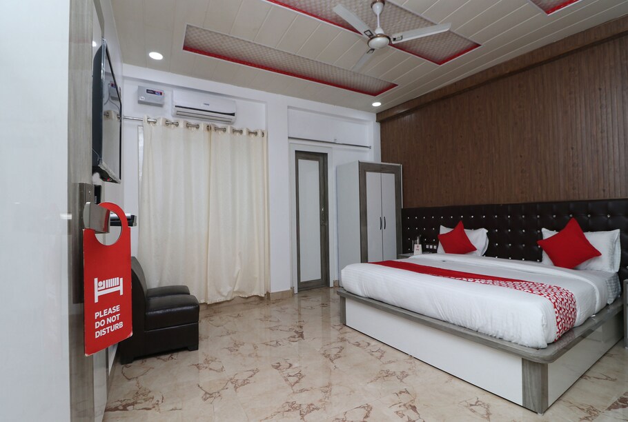 Capital O 13722 Hotel Walnut Inn Dehradun Hotel Free Cancellation Price Address Reviews Walnut Room Holiday 2022