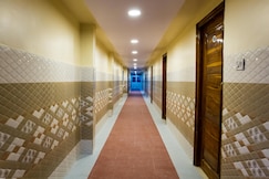 Hotel O Crystal, Warangal