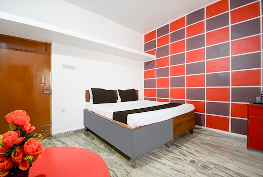 Hotel Gouri Inn