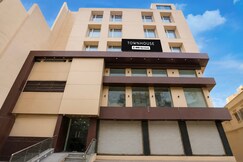 Townhouse Oak Central Bus Station Rajkot Formerly Simran Raghuveer, Rajkot