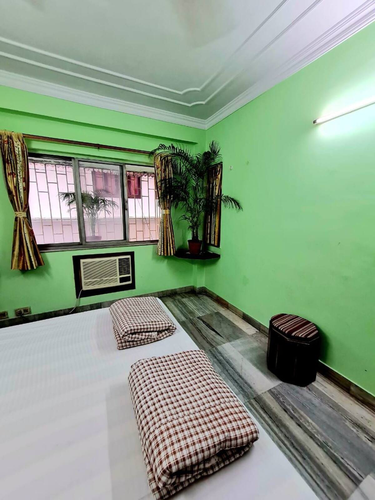 One bhk at Deshopriya park - Tap to explore photos