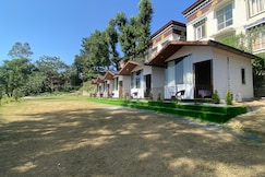 The Bluewind Resort, Dehradun