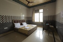 Omji Ashram - Kishori Kripa Dham, Vrindavan