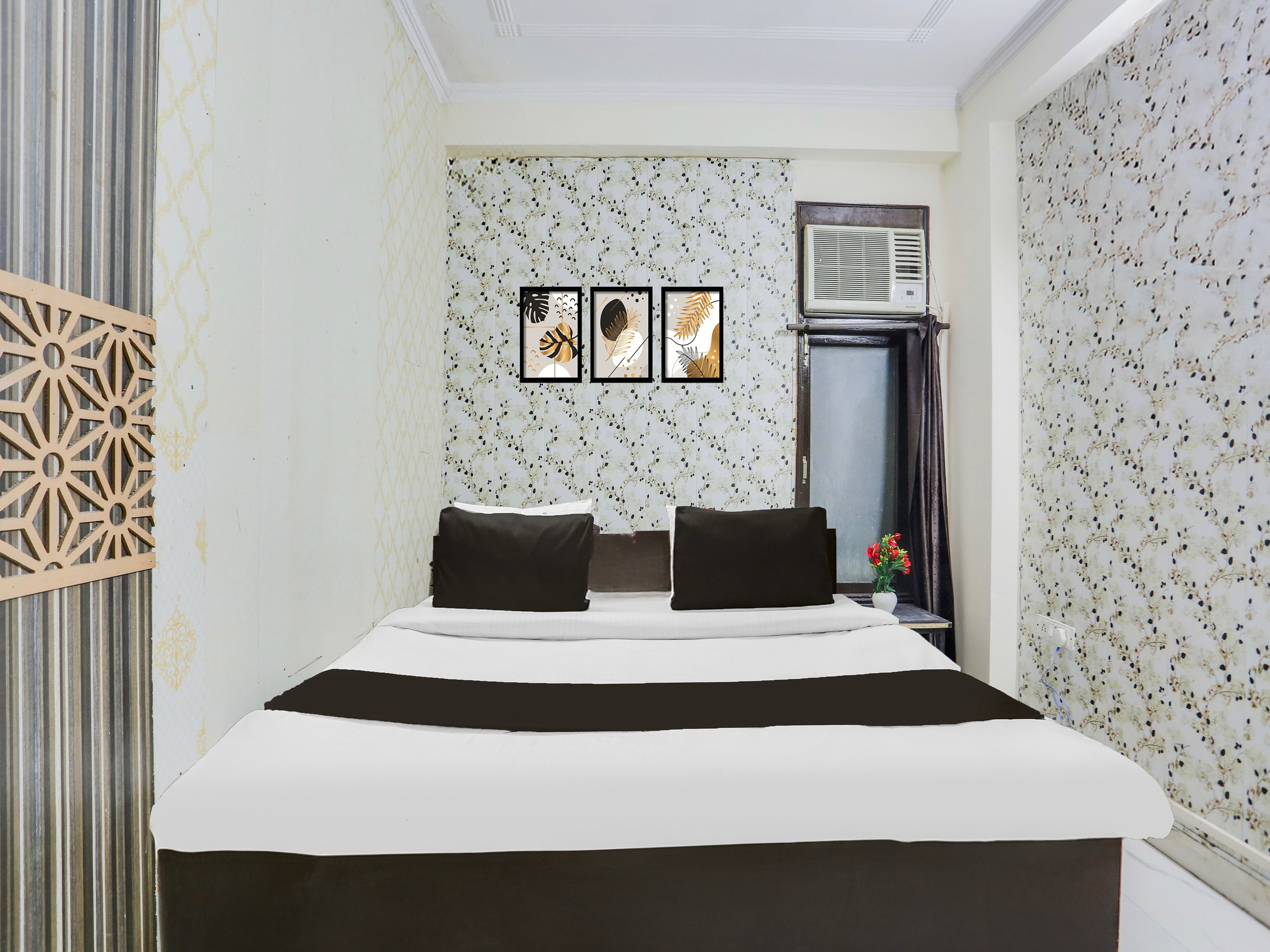 Super Hotel O Chhatarpur Formerly Royal Galaxy - Tap to explore photos