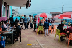 S R Hotel, Ananthagiri