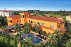 Wyndham Sky Lake Resort and Villas, Hanoi