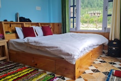 Himalayan Horizon Deohari, Sainj