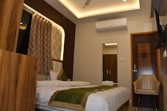 BKRS Hotel, Varanasi