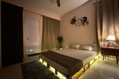 Cozy Hideout 107   Spacious 2BHK in Gurugram, Gurgaon