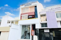 Hotel O Lakshya, Indore