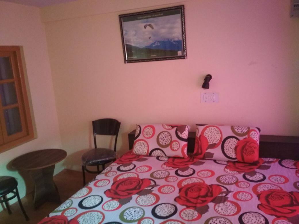 PNDKs Home Stay - Tap to explore photos