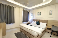 Hotel Shivoday & Restaurent, Omkareshwar