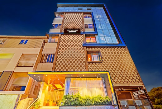 Townhouse Indiranagar Formerly Leela Park Domlur