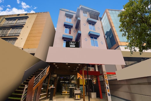 Super COLLECTION O SIXMILE GUWAHATI FORMERLY HOTEL GANGOTRI