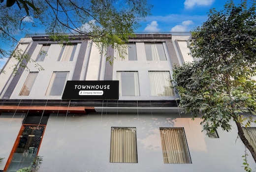 Super Townhouse Red Cross Amritsar Formerly Amar Villa