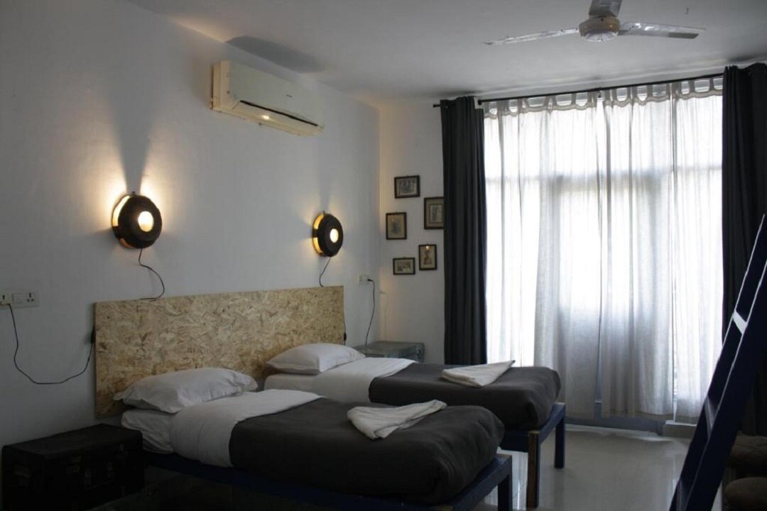 Jhankar Guest House - Tap to explore photos