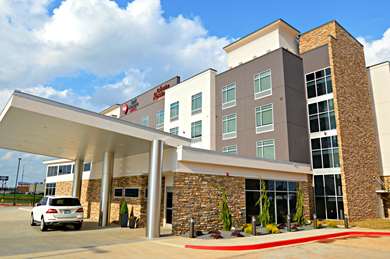 Best Western Plus Executive Residency Oklahoma City I-35 - Tap to explore photos