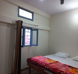 Room1 (Padma)