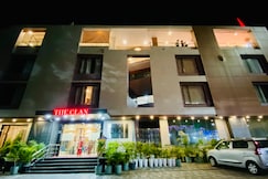 THE CLAN HOTEL - VIJAY NAGAR INDORE, Indore