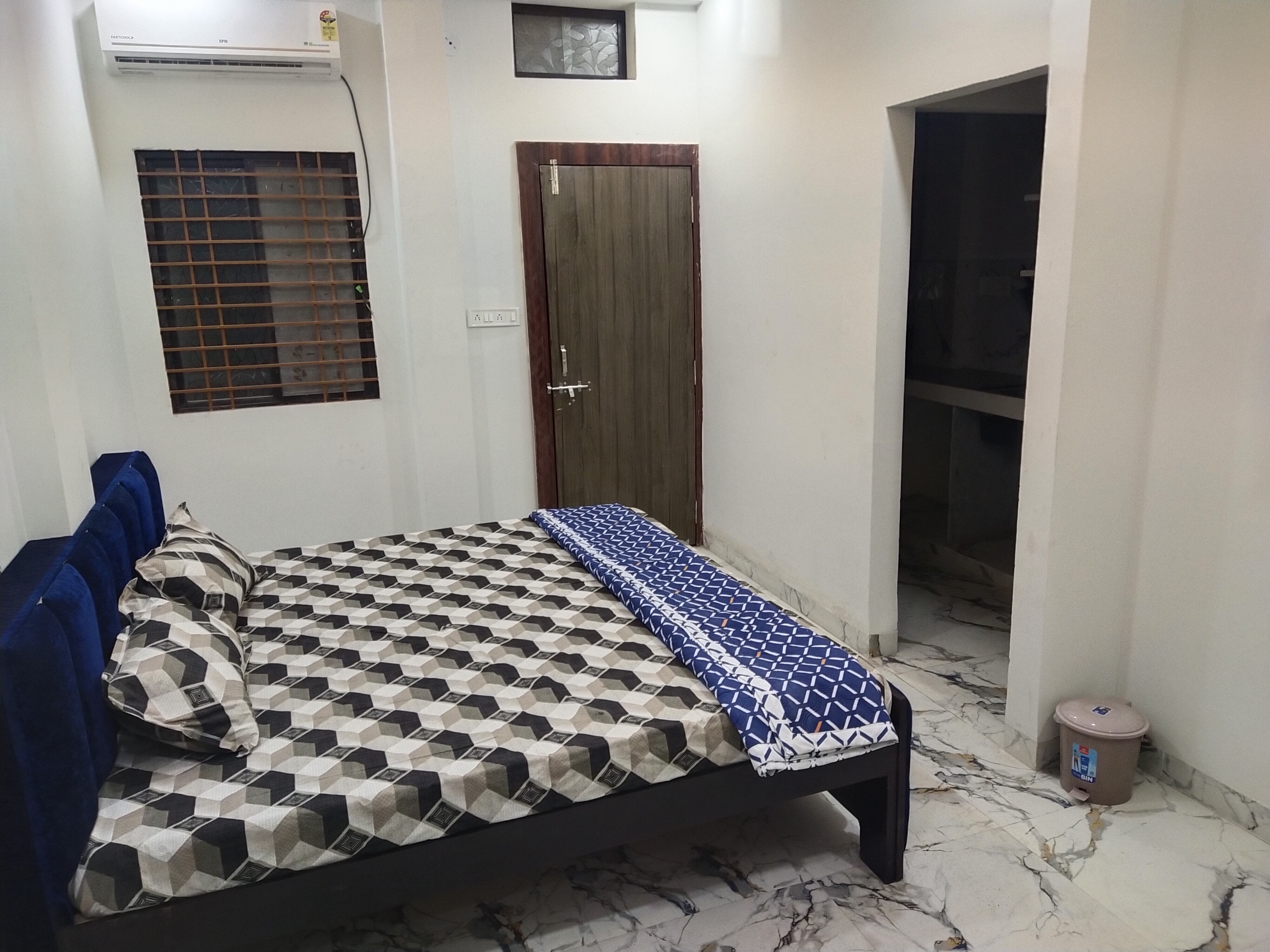 NARAYAN HOME STAY - Tap to explore photos