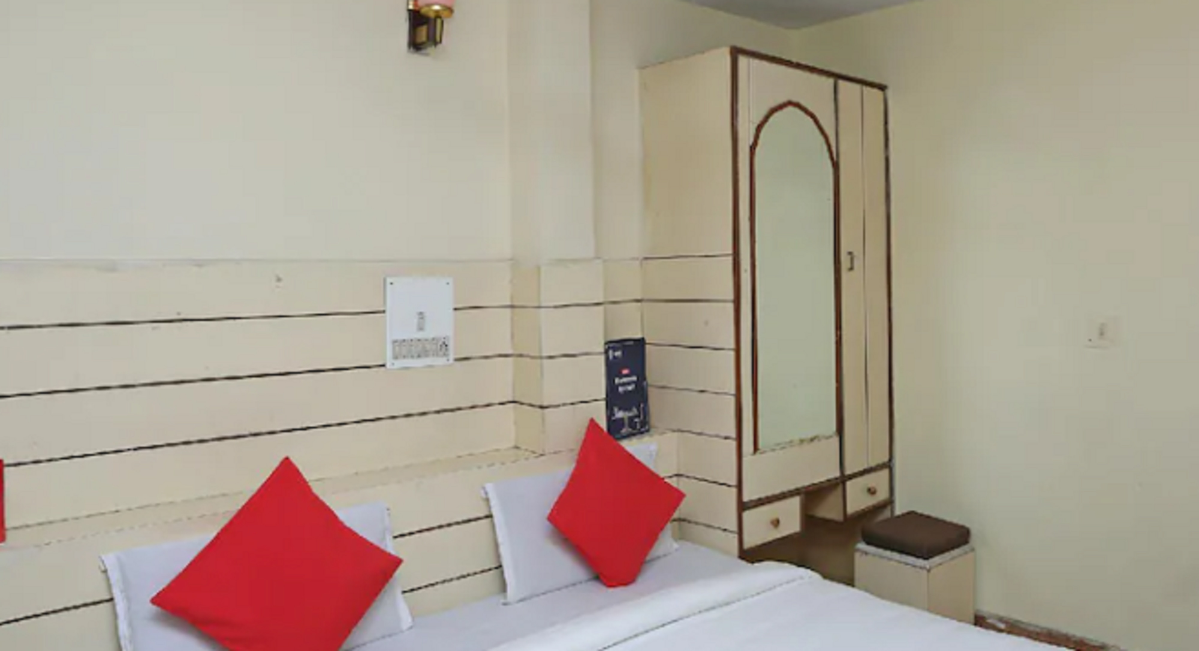 Hotel Banjara - Tap to explore photos