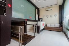 Hotel O Alfa Grand Near Chhatrapati Shivaji International Airport, Mumbai