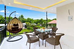 4 Bedroom Farmhouse With Private Pool In Noida, Greater Noida