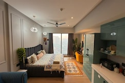 Zen Zora Stays, Greater Noida