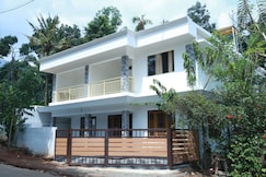 Naimithra Homestay, Munnar