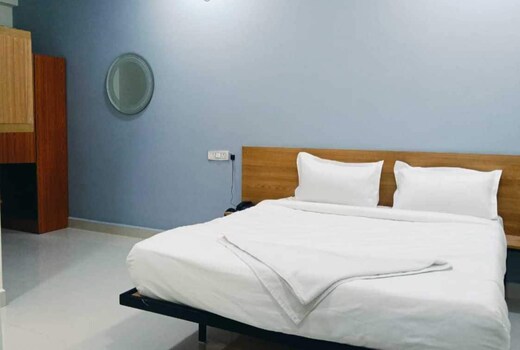 Hotel O Balanagar Metro Station Formerly Akhil Lodge