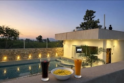 The Jungle Villa Luxury 1BR Private Pool, Udaipur