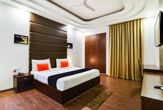 Hotel O Pink Stays