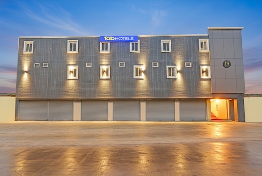 FabHotel Sunrise Warangal Junction