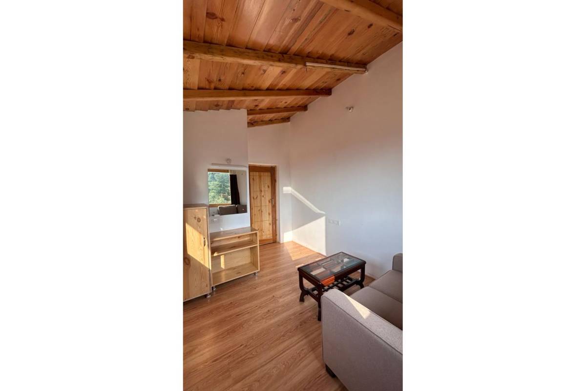 Him Monal Homestay - Tap to explore photos