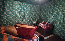 Mountain view Luxury Camp with Balcony