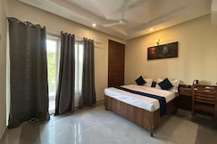 Hotel Future Inn and Banquet, Noida