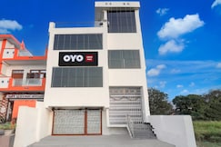 SPOT ON The Sukoon Rooftop, Amethi