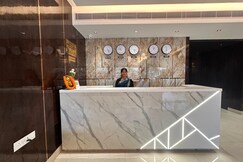 Hotel Starlight Inn, Giridih