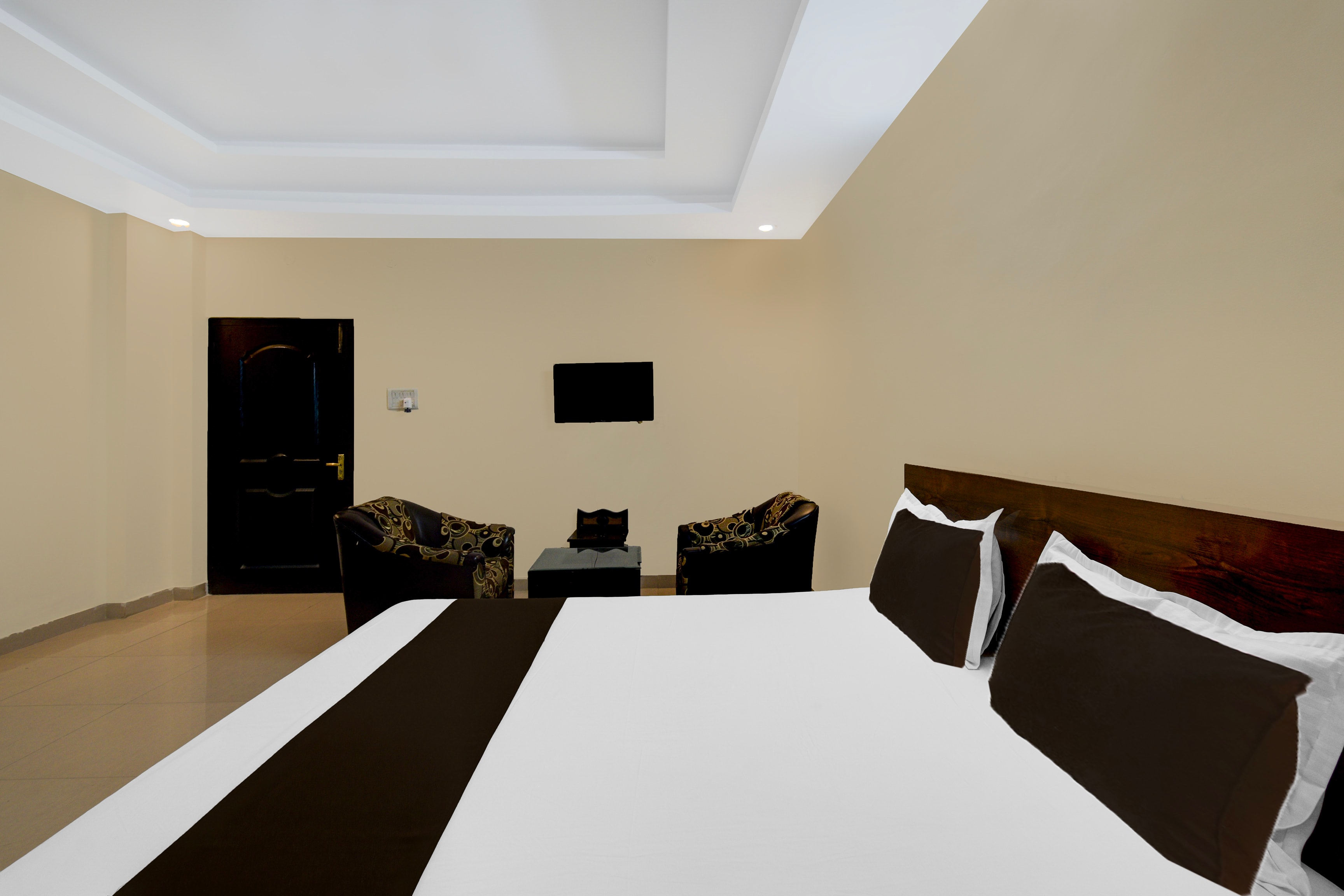 Hotel O Pushpa Grand - Tap to explore photos